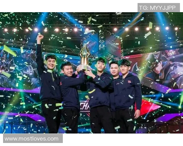 王者荣耀深度解析FPX战队的游戏节奏与策略演变之路 王者荣耀深度解析FPX战队的游戏节奏与策略演变之路